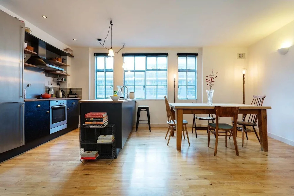 Style and Space in the City