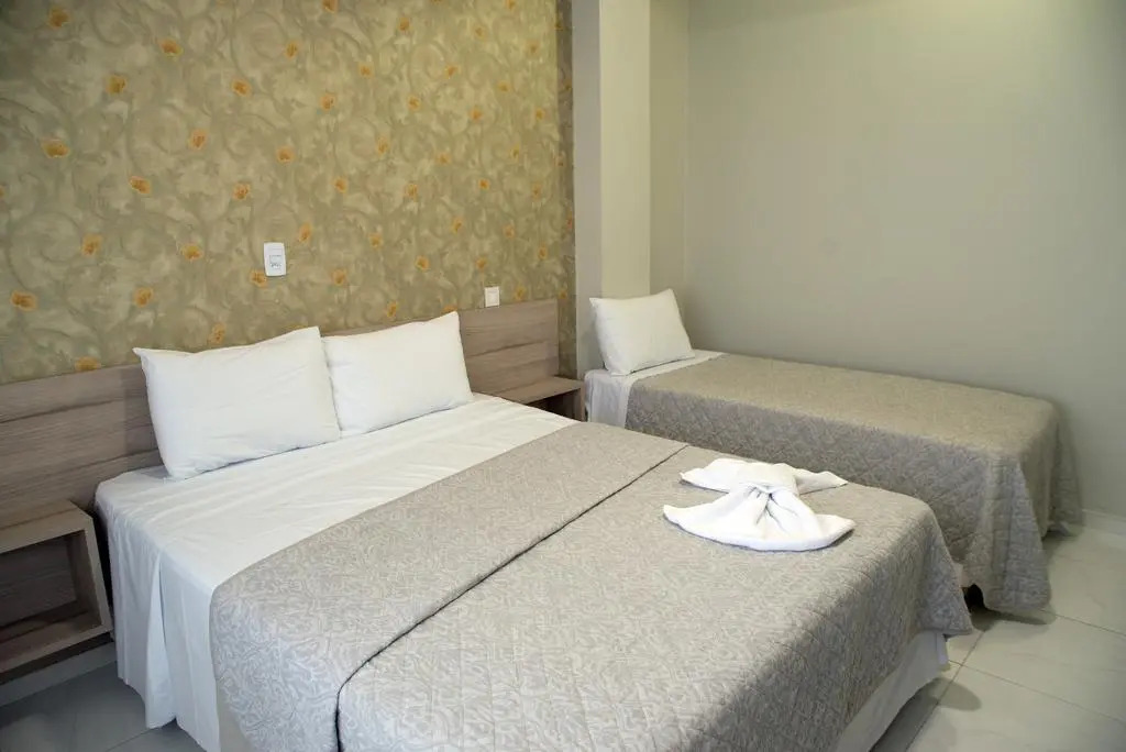 AJ Hotel Chapecó - Fácil Acesso Pátio Shopping e Rótula da Bandeira