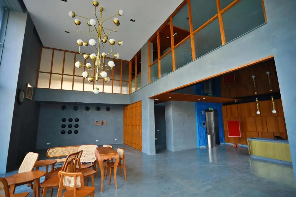 E.05 City Inn