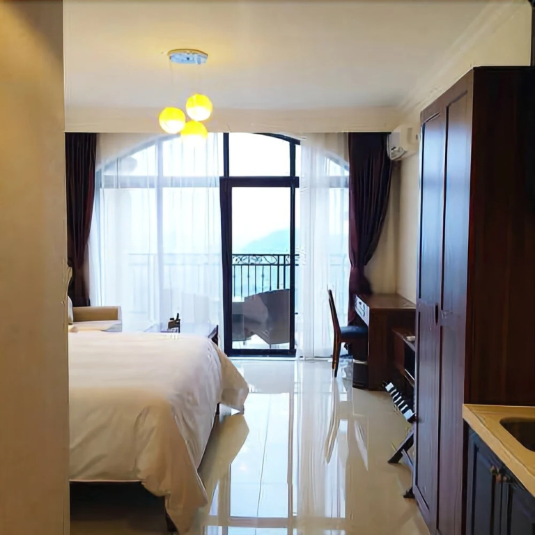 Longmen Fuli Yangsheng Clovistel Hot Spring Holiday Apartment Hotel