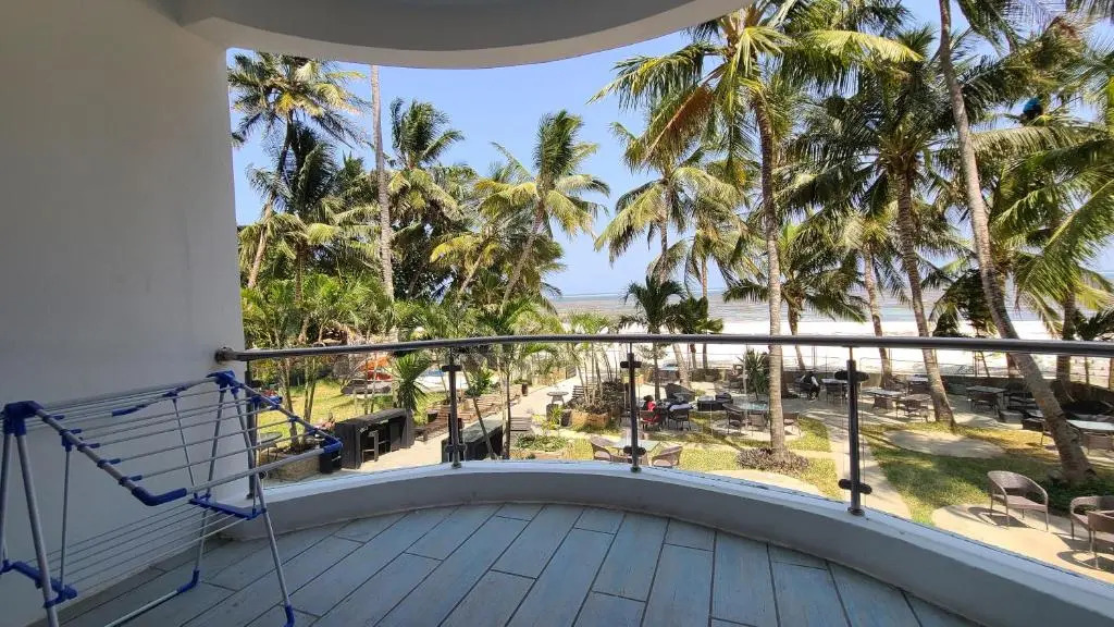 c3 Cowrie Shell Residences