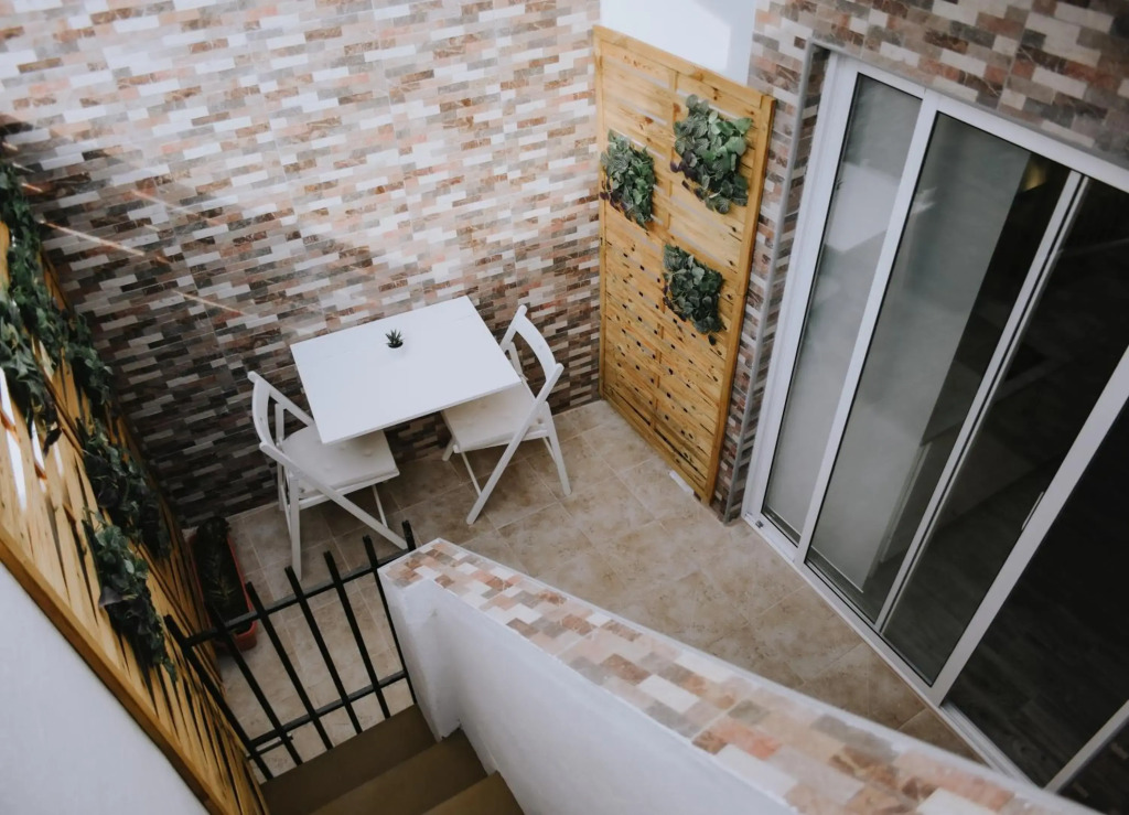 ERES EMÉRITA "Apartamentos & Suites"
