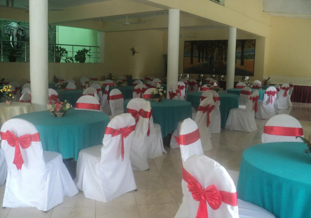 Rundeepa Hotel