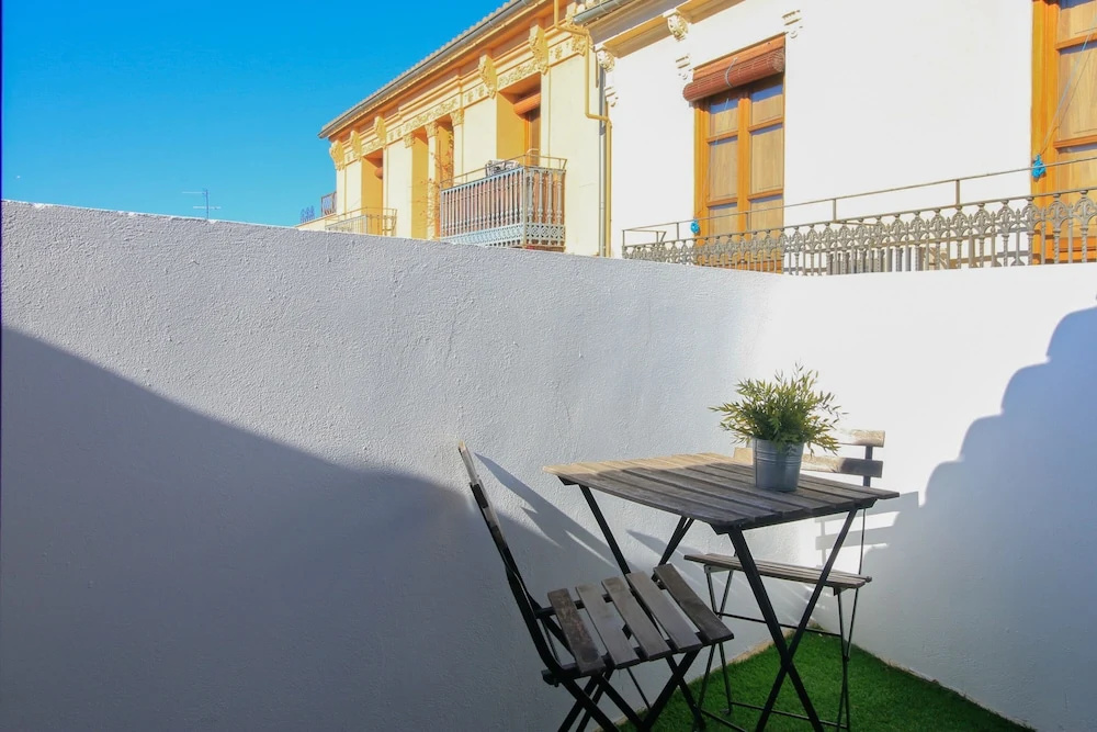 BET Apartments - Tramontana Apartments