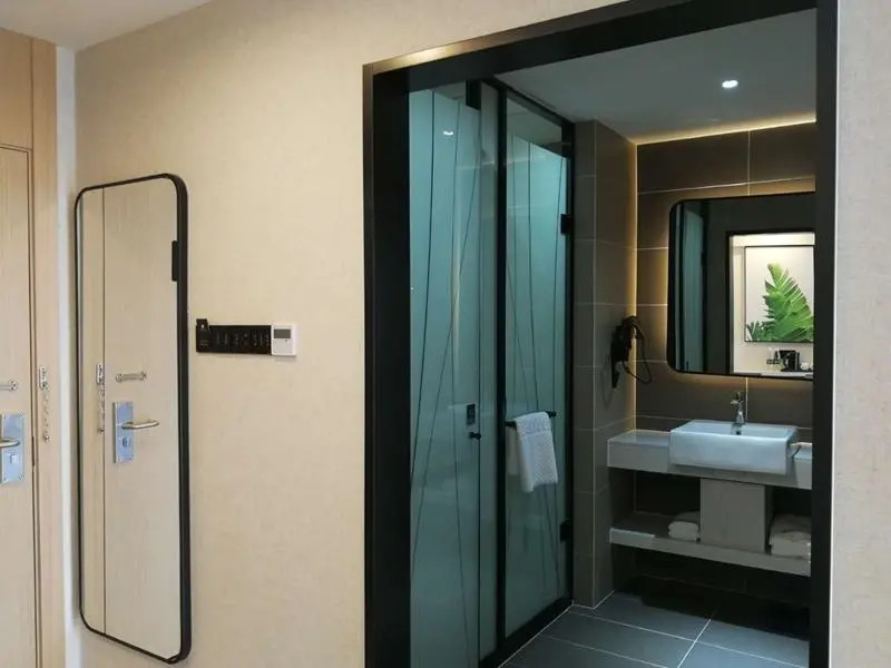 UP AND IN Hotel Hunan Yongzhou Dao County Binhe Road