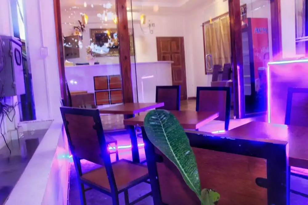 The LODGE Yangon B&B
