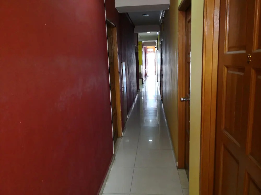 Lucky Budget Hotel