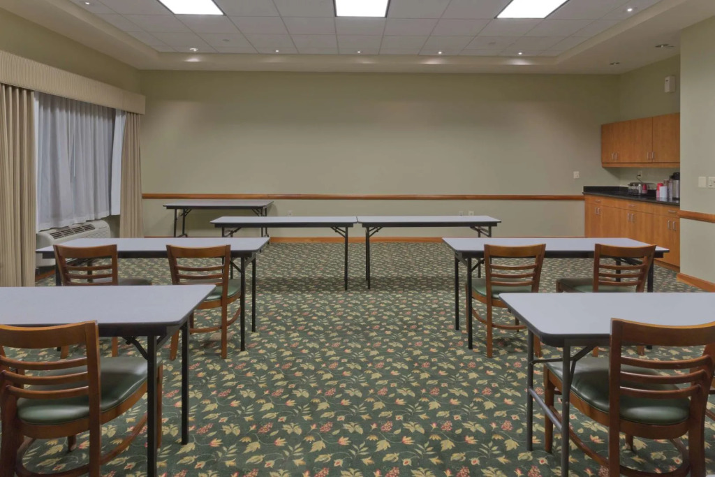 Country Inn & Suites by Radisson, BWI Airport Baltimore , MD