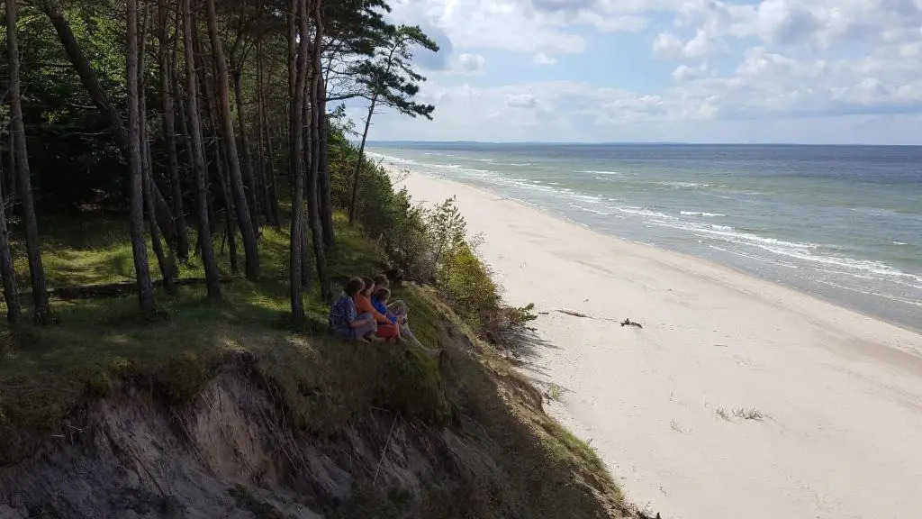 Wiselka Holiday House-1,2km to the beach; 5 bedrooms, 3 bahrooms; fire place. Private sauna!