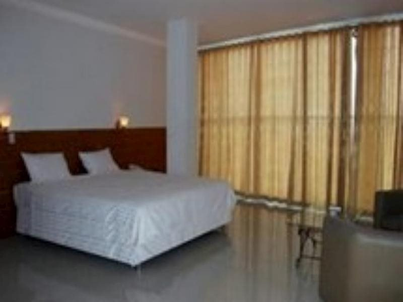 Royal Parbina Hotel