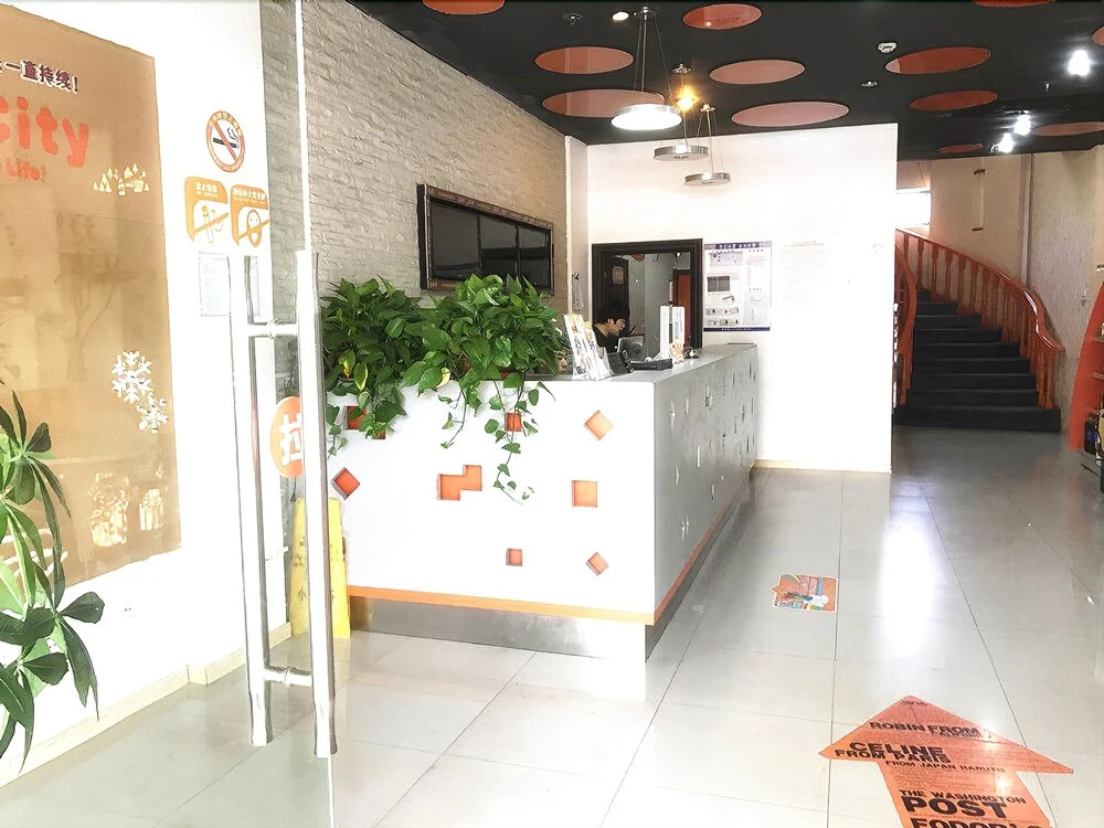Yi lv yang guang Hotel