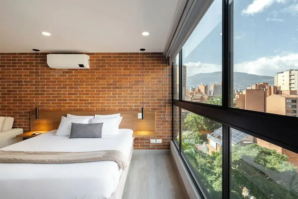 Kyux Studios by Jalo - Laureles