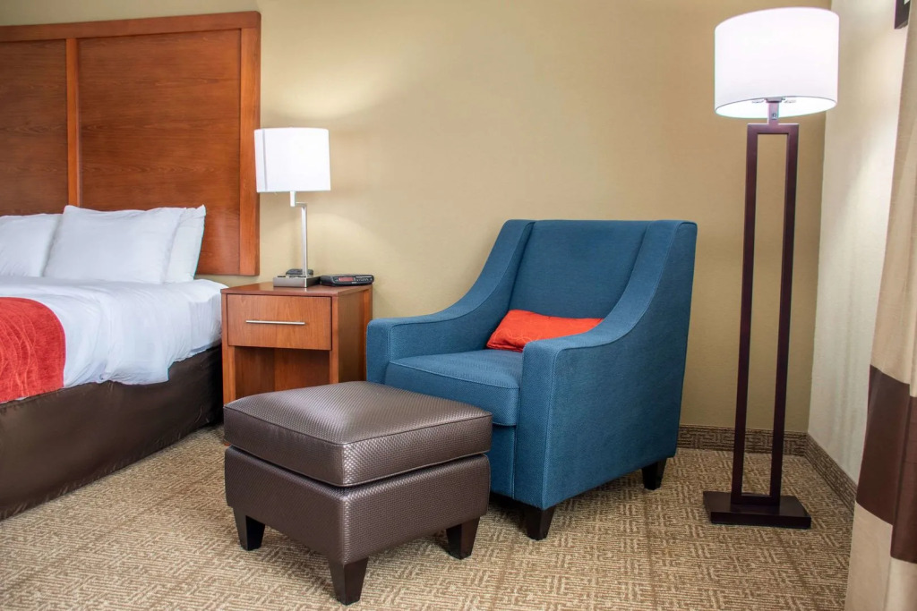 Comfort Inn Dickson