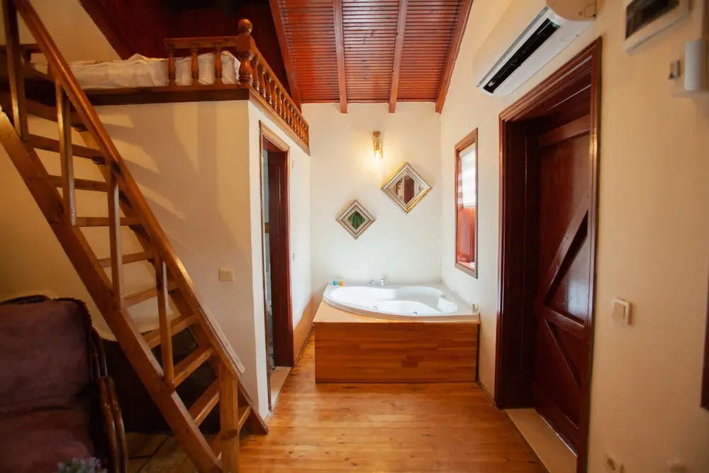 Ağva Tias Shelale Otel