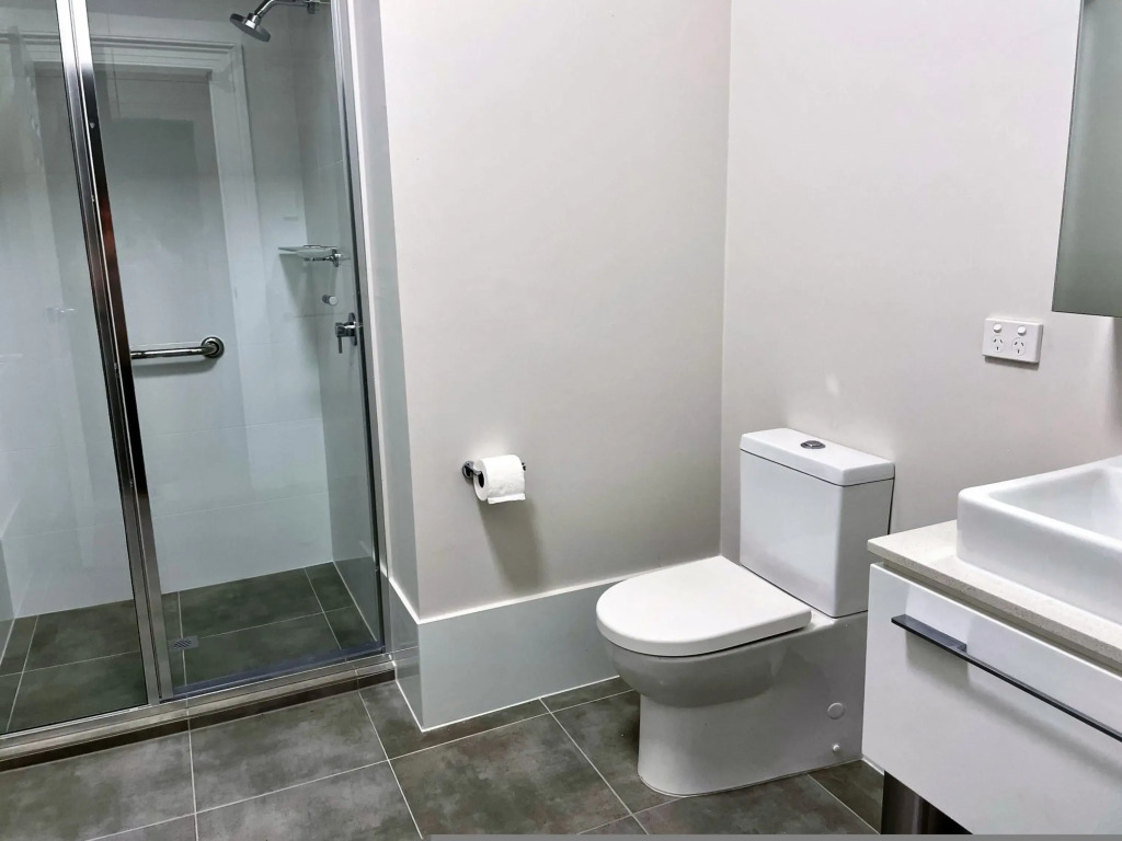 Seafield Tower Glenelg Apartment