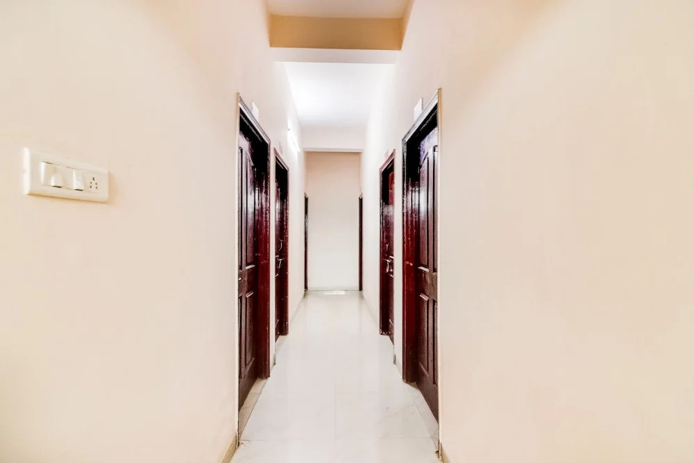 SPOT ON 37254 Hotel Krishna
