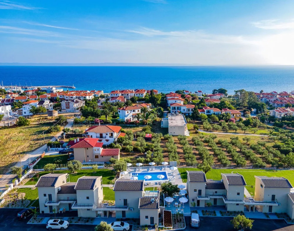 Miroes Suites