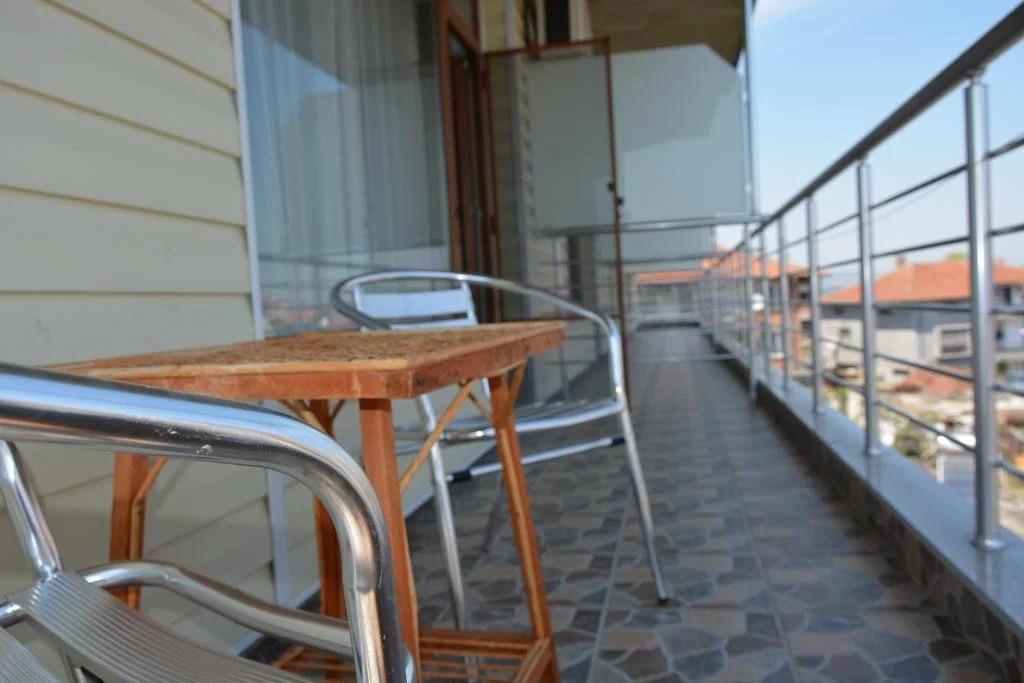 Guest House Dora