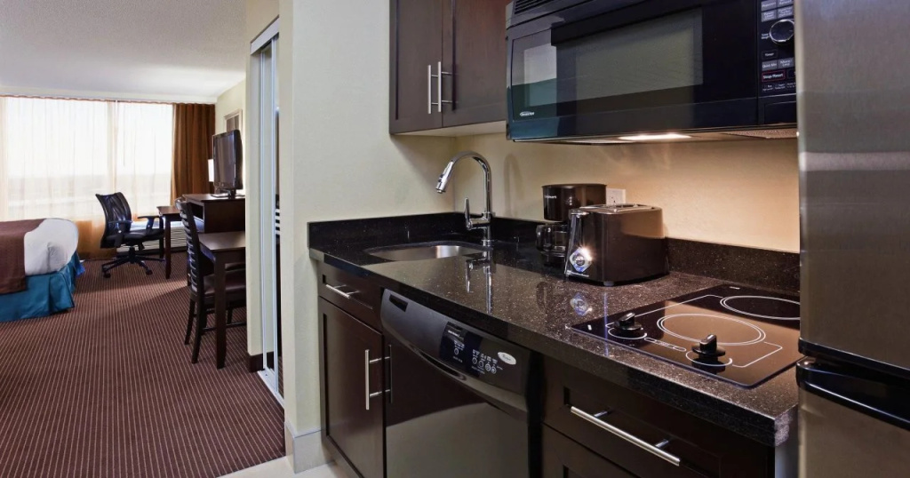 Doubletree By Hilton Pointe Claire Montreal Airport West