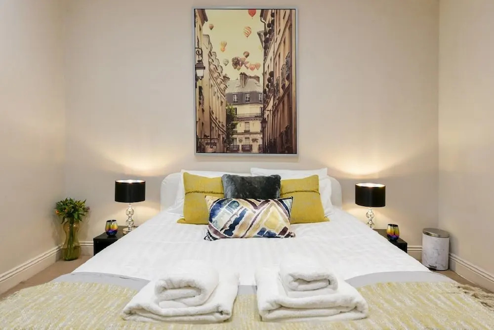 Central London Mews House