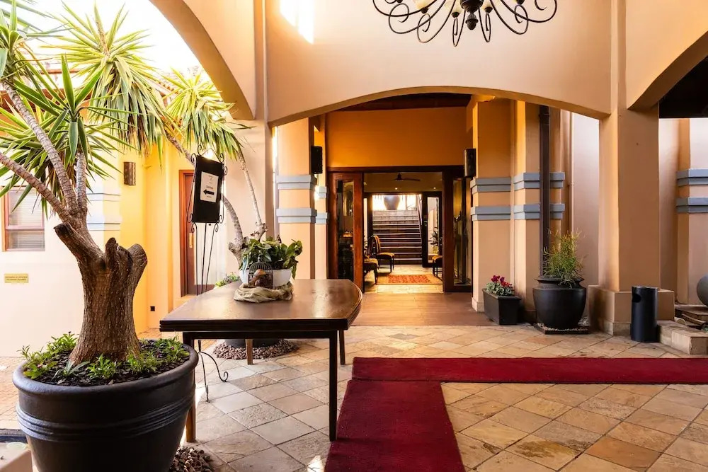 Premier Hotel Anta Boga