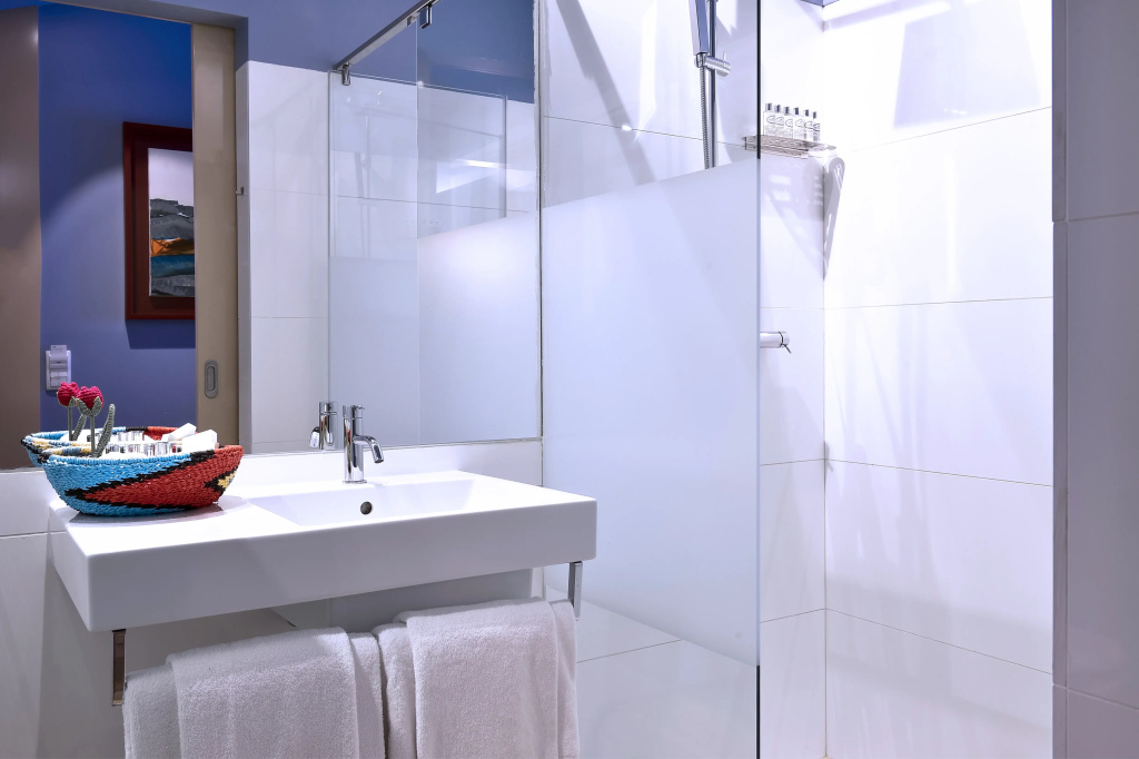 The Editory House Ribeira Porto Hotel