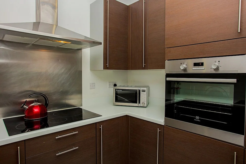 Beautiful 3 Bed Penthouse with Gym