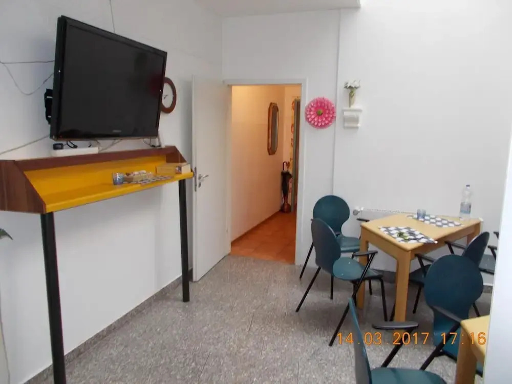 A&S Hostel 9