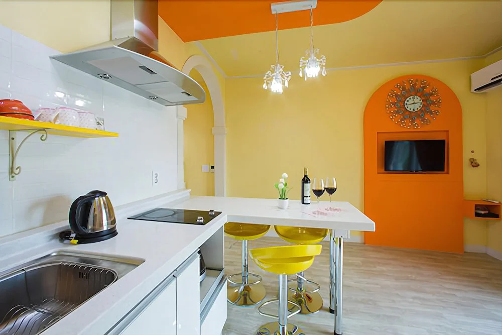 Ganghwa Pink House Pension