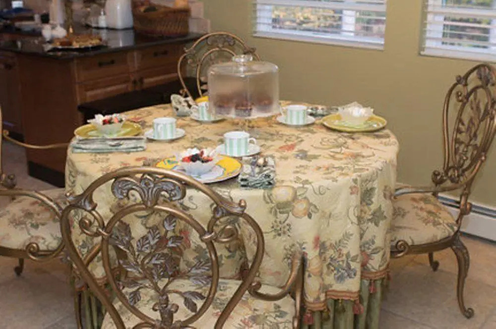 Windsong Retreat Bed & Breakfast