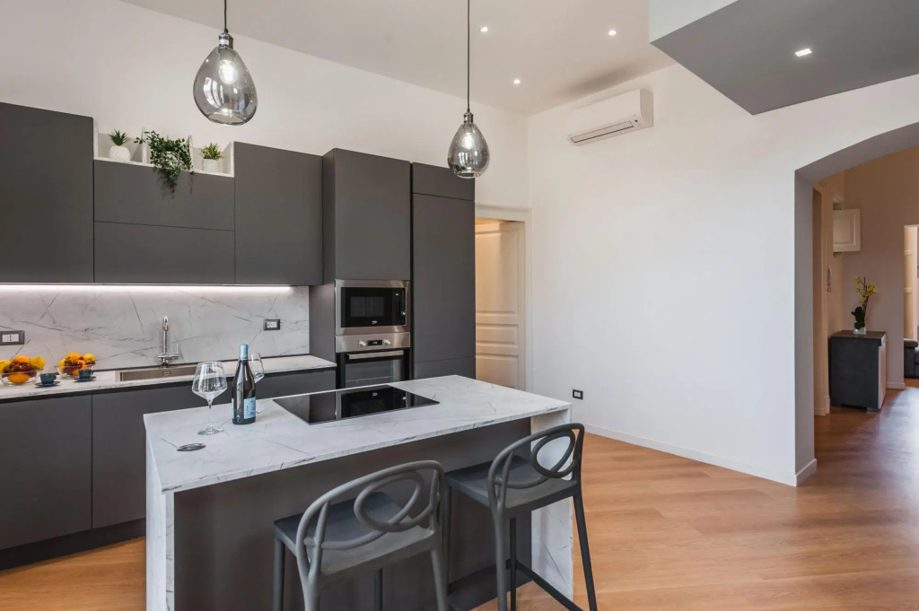 Etnea Modern Apartment
