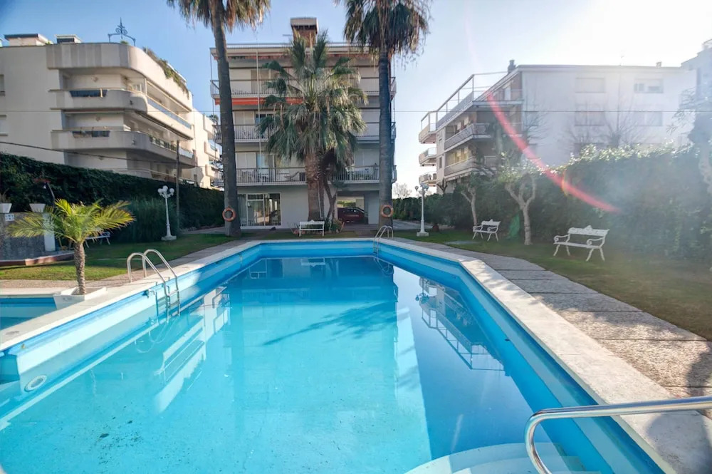 2BR Beach View