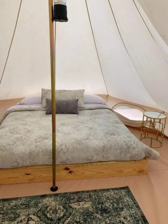 Lago Valle Wine Glamping
