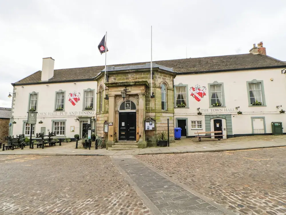 The Chase - 30 Ayr Avenue