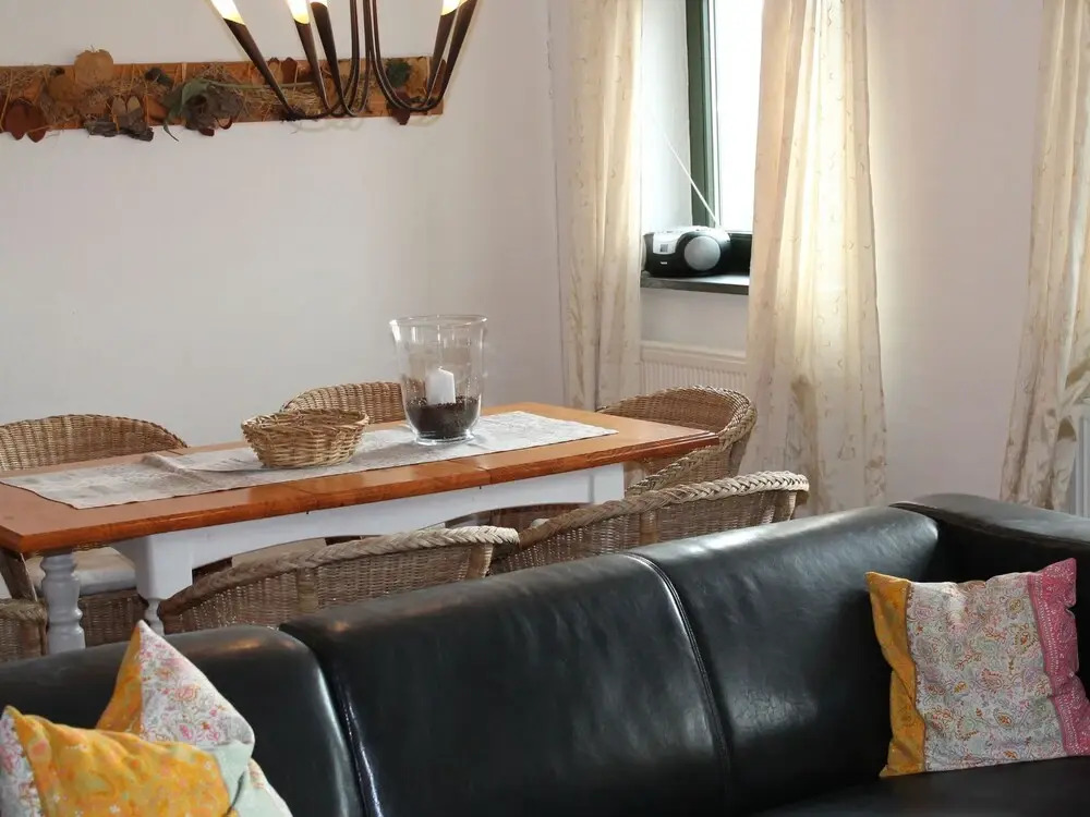 Landhaus mit Schwimmbad in Dargun
