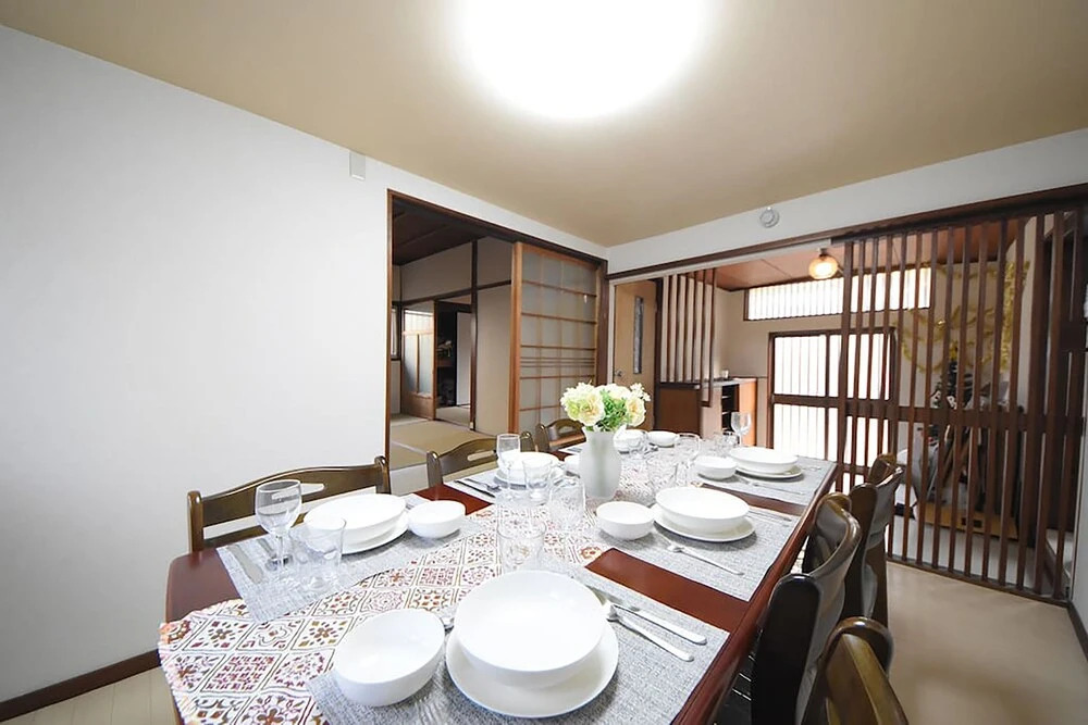 Tarbo's House Nishikitsuji : Free Parking, Pet OK