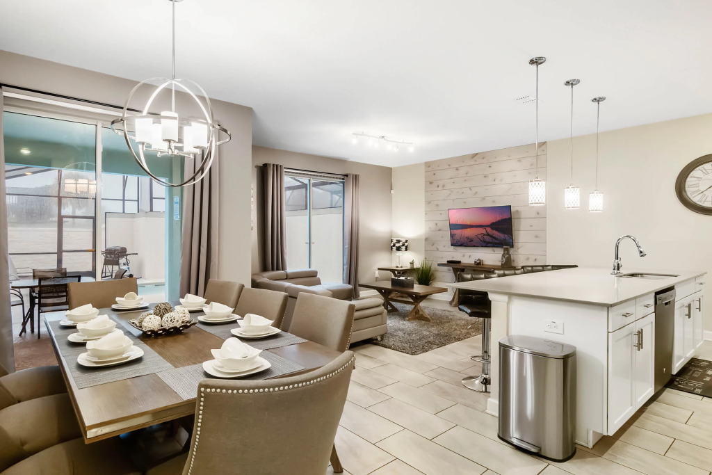 4 Bedrooms 3 Bathrooms Storey Lake 4931 Wa