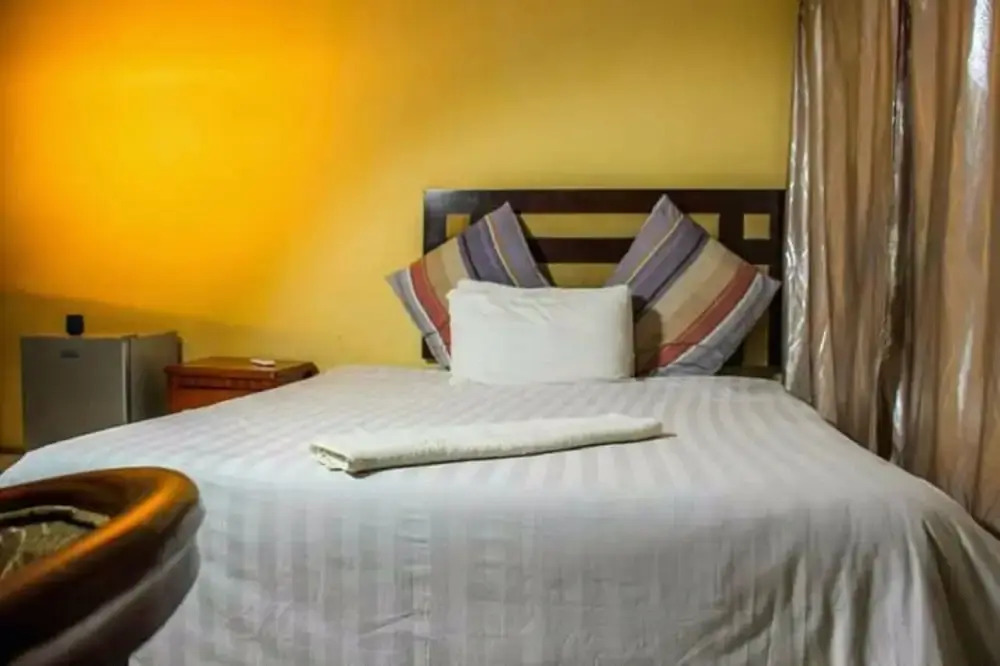 Chana Lodge