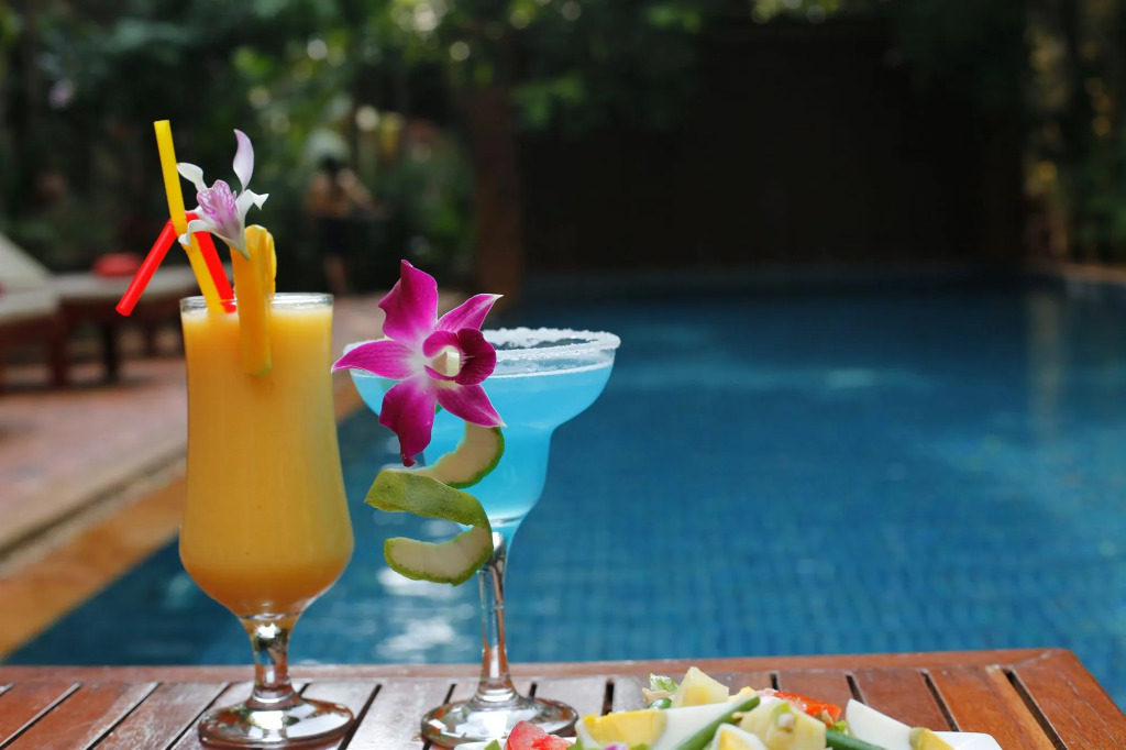 Golden Mango Inn