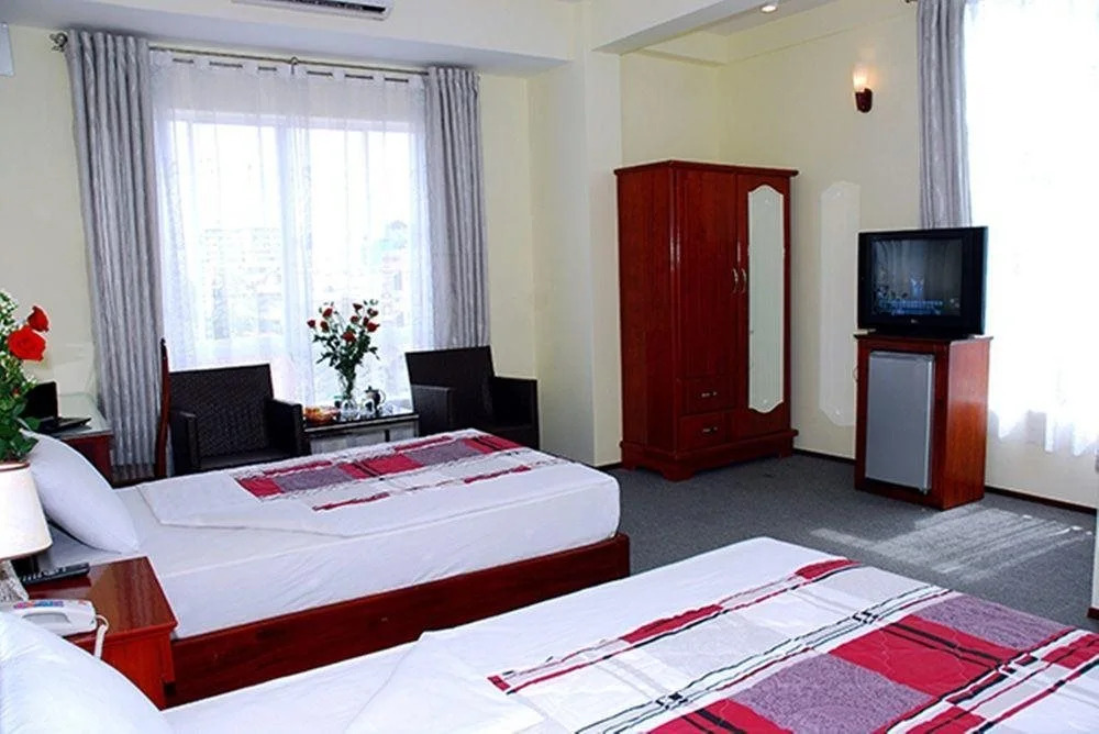 C30 Glory Hotel