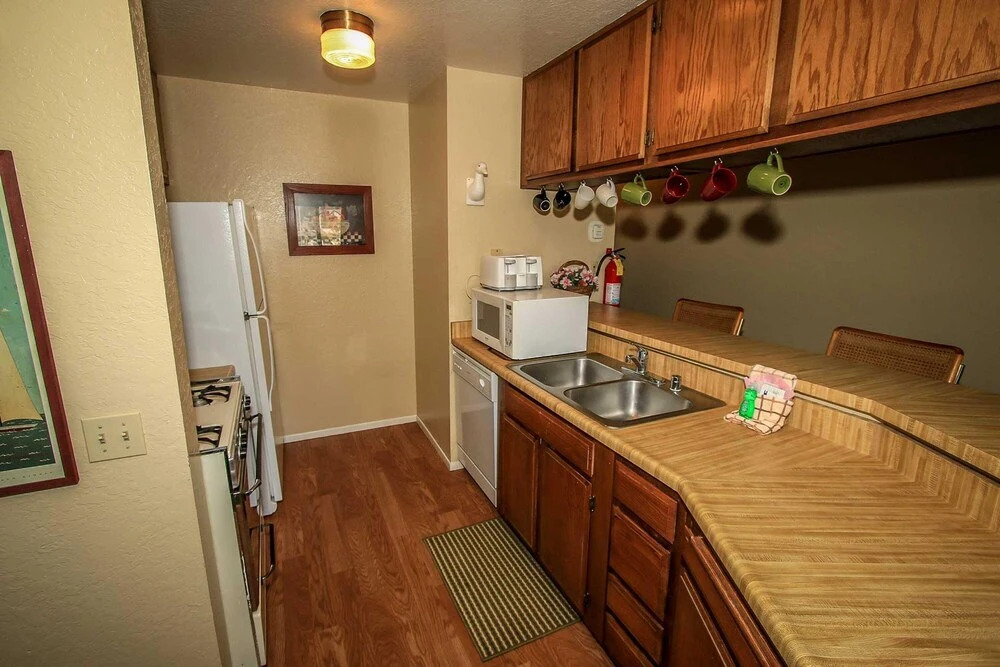 Boulder Creek 1417 by RedAwning