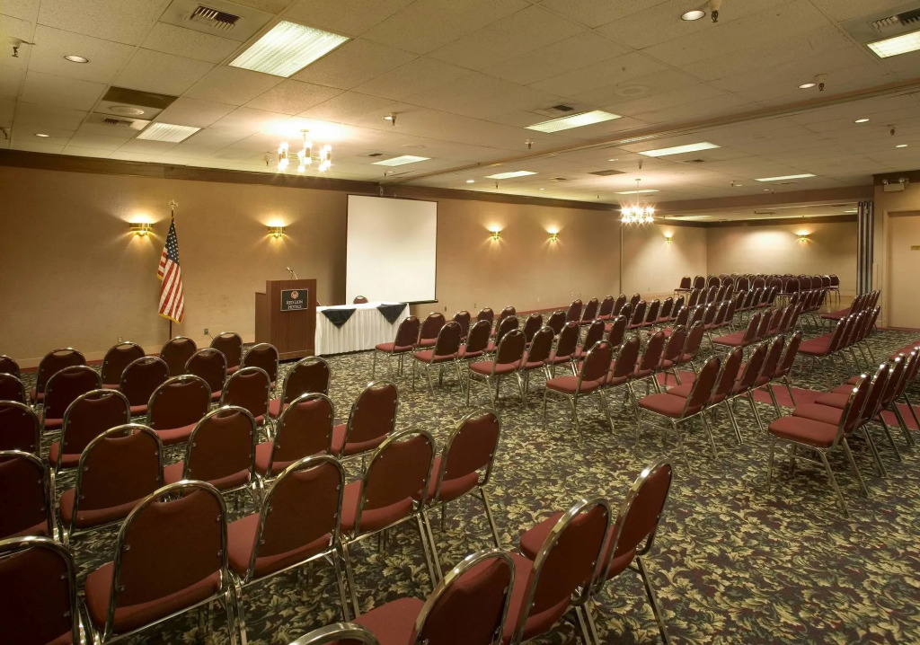 Red Lion Hotel Yakima Center