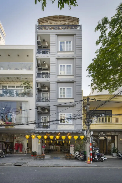 Rustic Hotel Danang