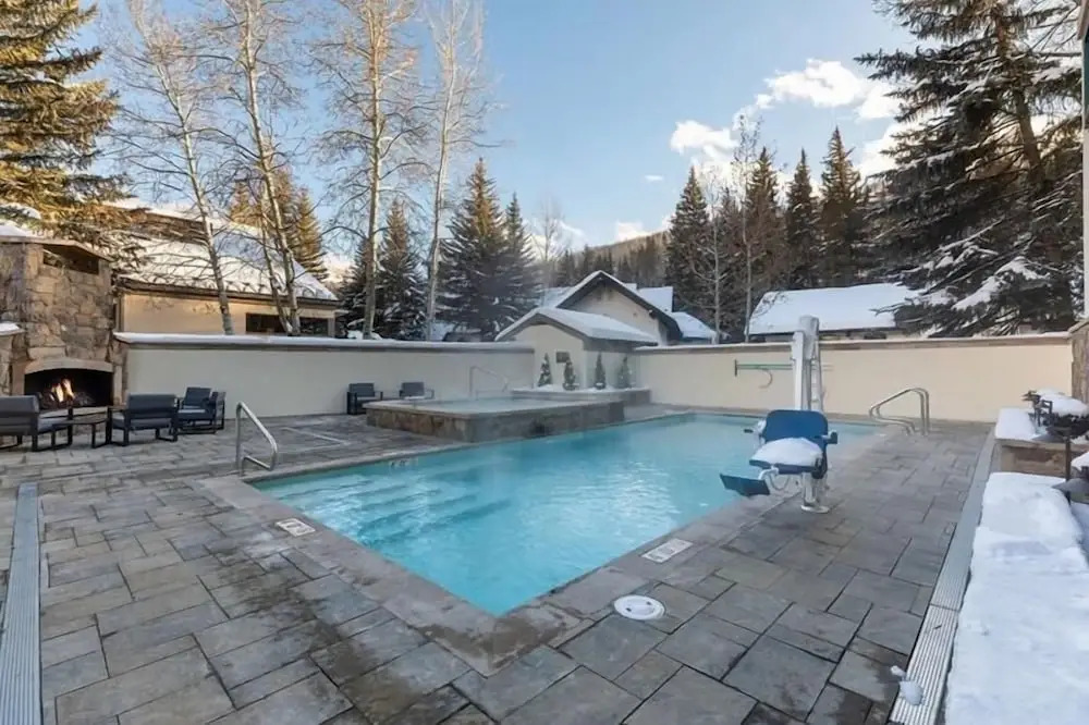 Condo with Outdoor Heated Pool and Free WiFi