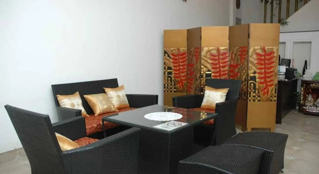 Banana Leaf Hotel