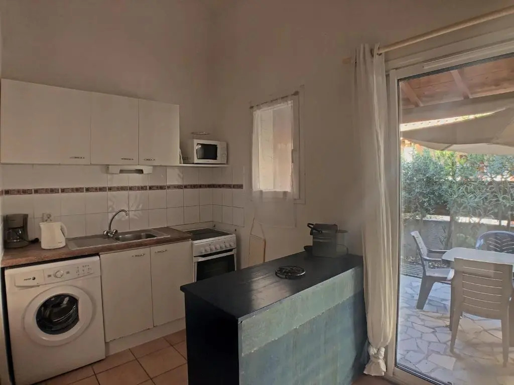 Appartement Saintes-Maries-de-la-Mer, 3 pièces, 6 personnes - FR-1-475-16