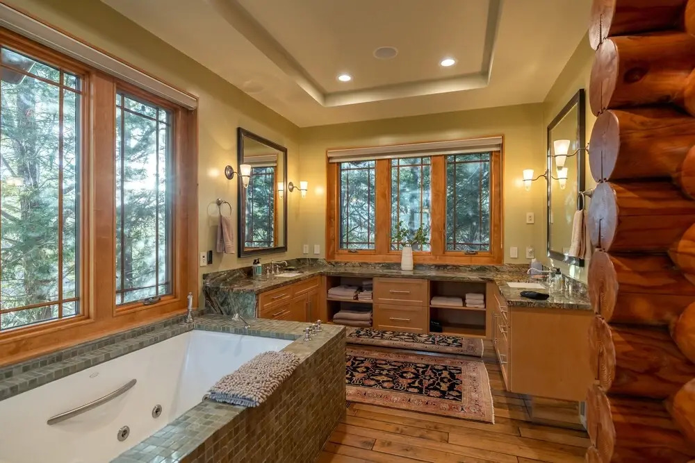 10 - Wild Horse Estate 5 Bedroom Cabin by Redawning