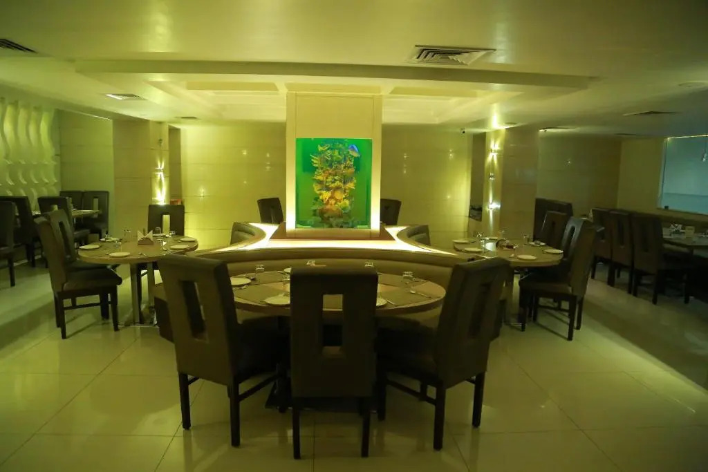 Hotel Swagath Grand Ecil