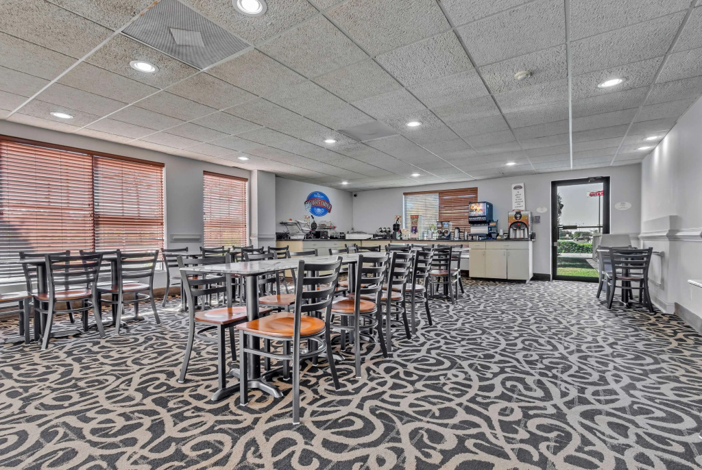 Baymont by Wyndham N Myrtle Beach - Park & Sports Complex Area