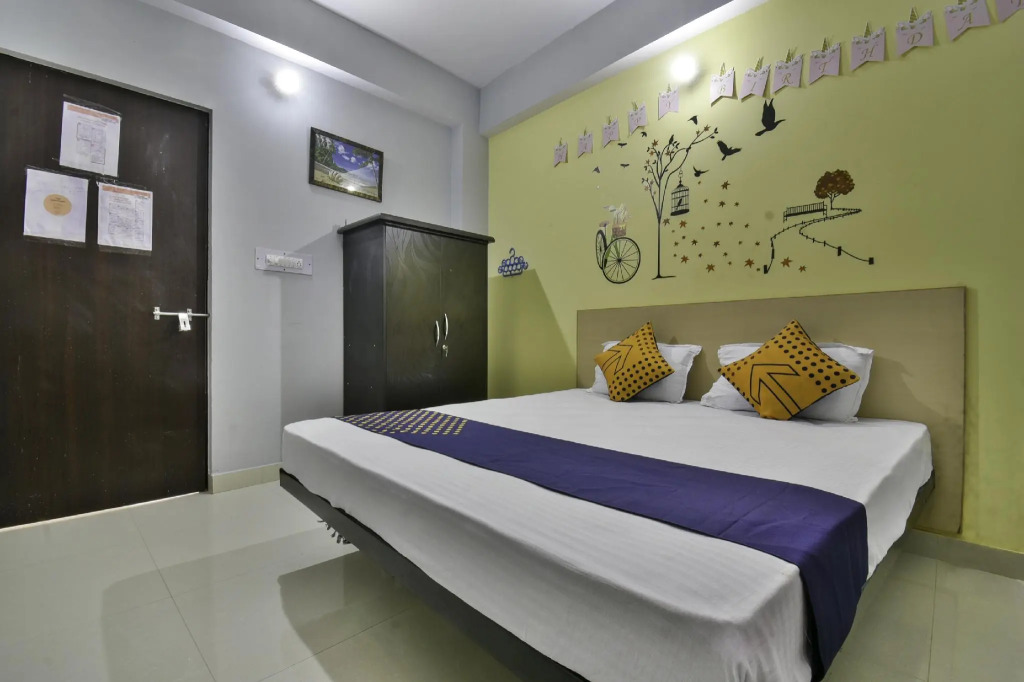 SPOT ON 71046 Hotel Glad